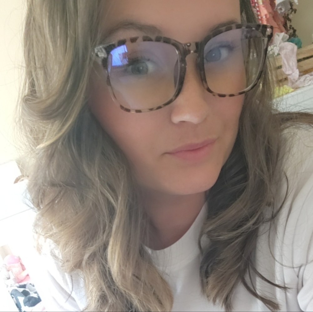Meet your Posher, Jesica